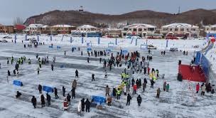 百家乐“三道路”实战演练：解析大眼仔、小路、蟑螂路在同一局势下的冲突与统一。（百家乐三路实战解析：同局中大眼仔、小路与蟑螂路的对立与协同）