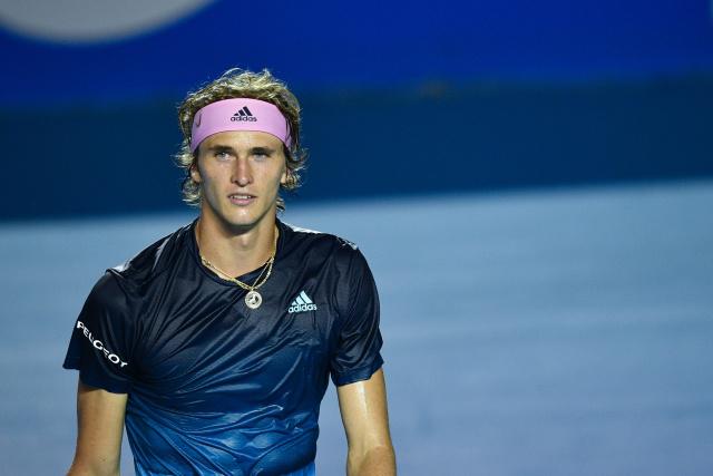 在防守端作 在防守端作